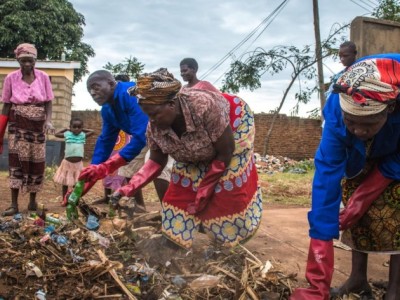 Solving garbage problems in Malawi's most populous city | United Nations in Malawi